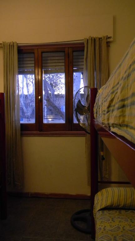 Punto Urbano Hostel Mendoza Exterior photo